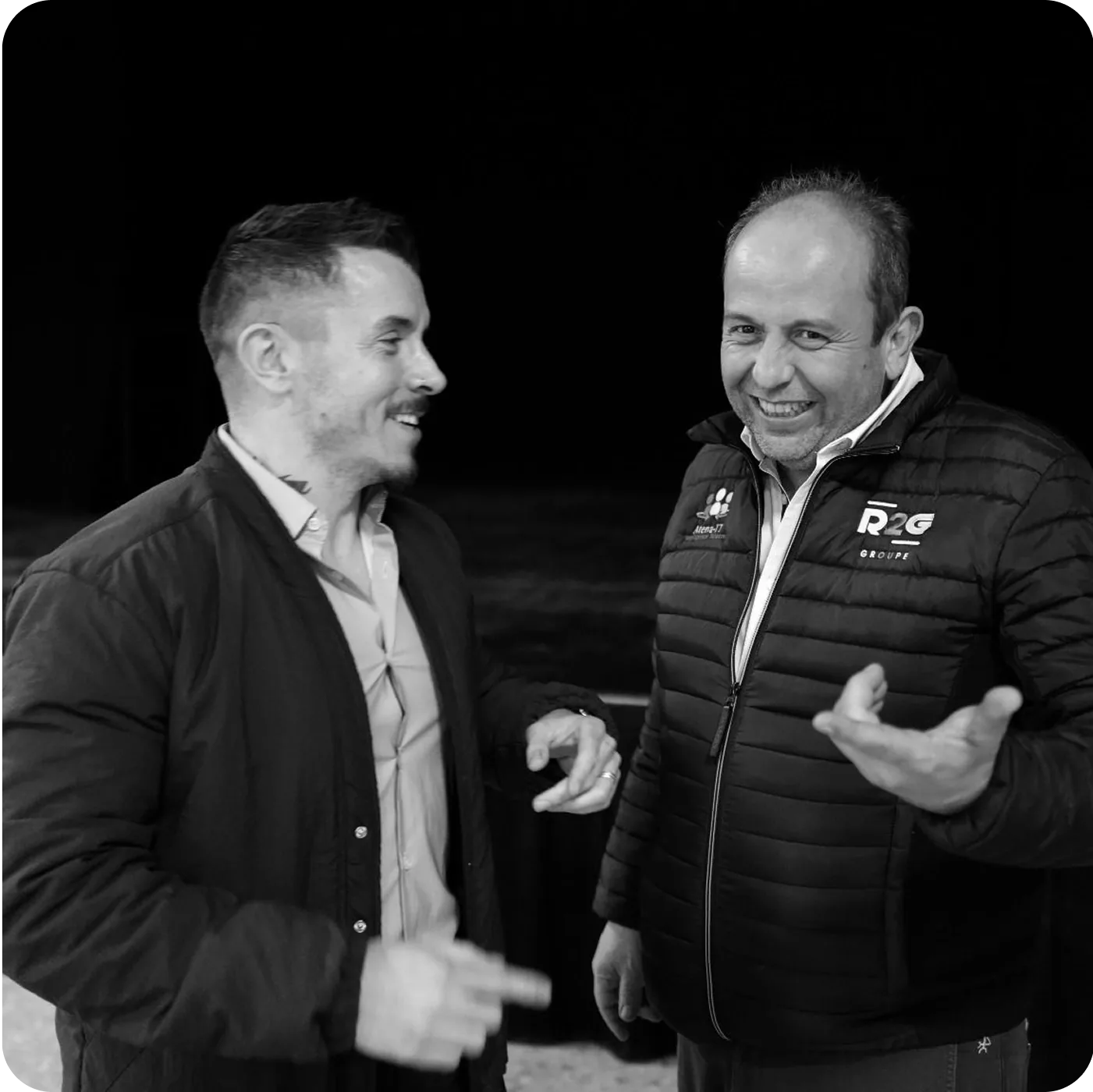 Les équipes de R2G Groupe au bureau